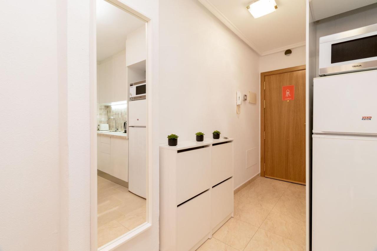 Apartamento Asta Torrevieja Exterior foto