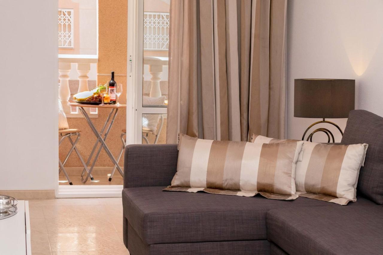 Apartamento Asta Torrevieja Exterior foto