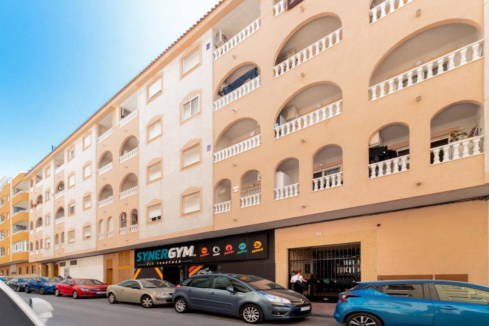 Apartamento Asta Torrevieja Exterior foto